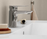 GB41215047 Atlantic washbasin mixer side view.jpg